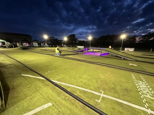 Floodlight-Friday-Track