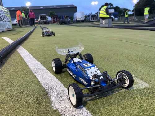 2WD-Grid-Floodlight-Friday-4